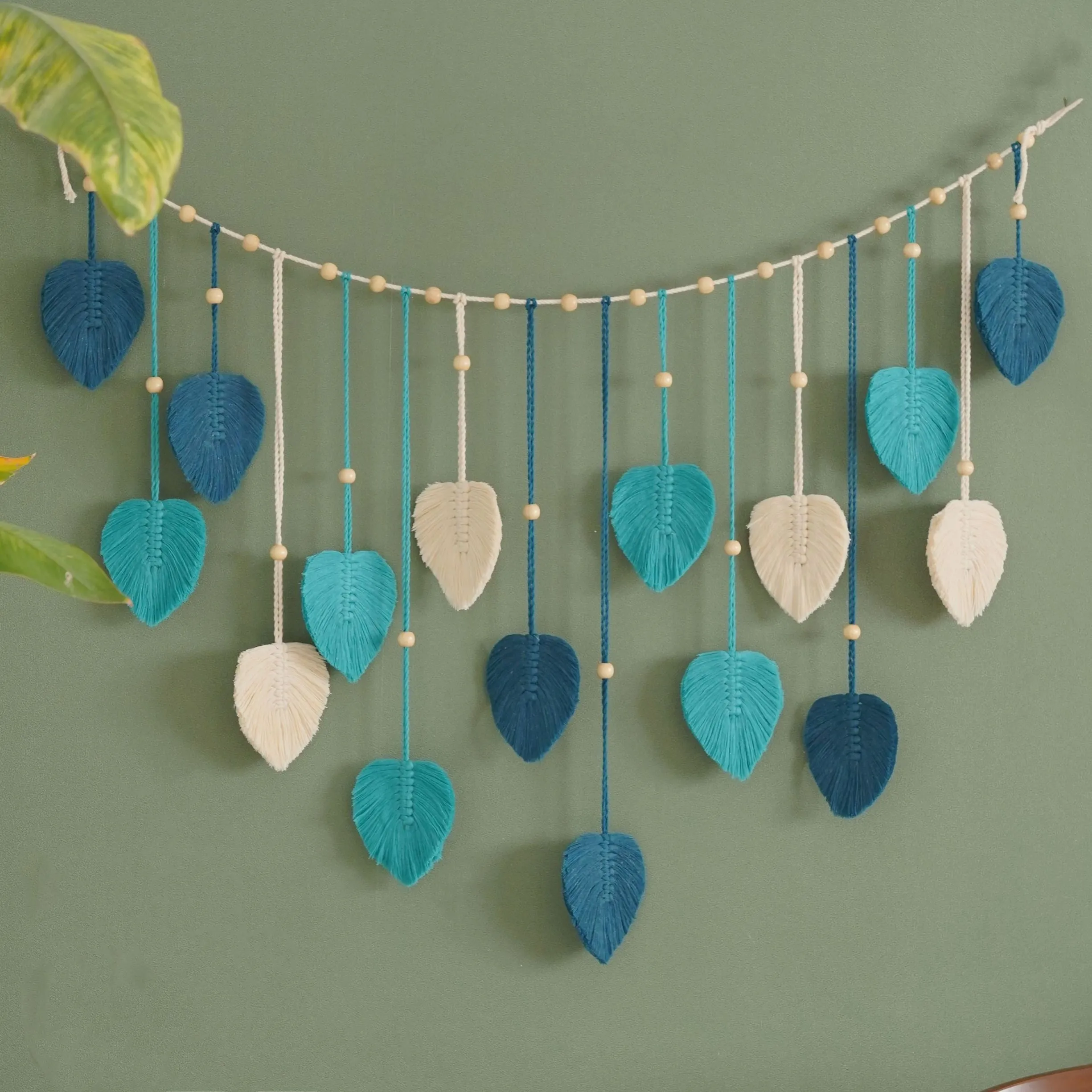 1 Pc Green Leaves Garland, Mac - Century Textile & Sewing Supply Hours recension och pris