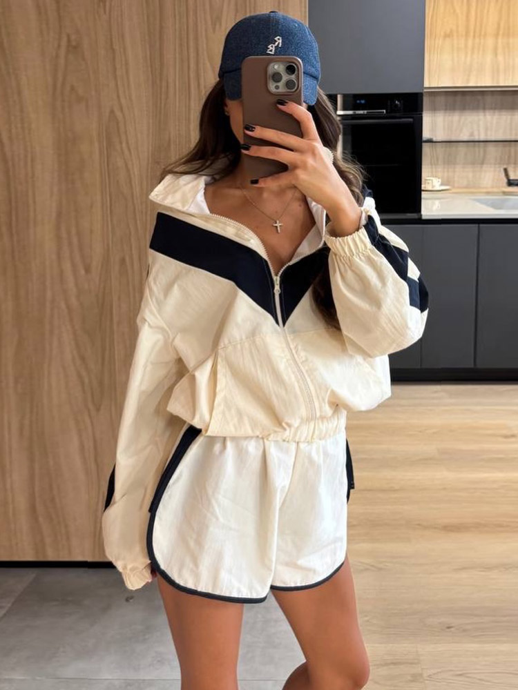 Contrast Shorts Two Piece Set  - Sewing Jackets recension och pris